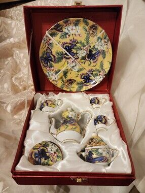 Vintage Miniature Butterfly Motif Tea Set in Original Box, Whimsicore Mint Cond.